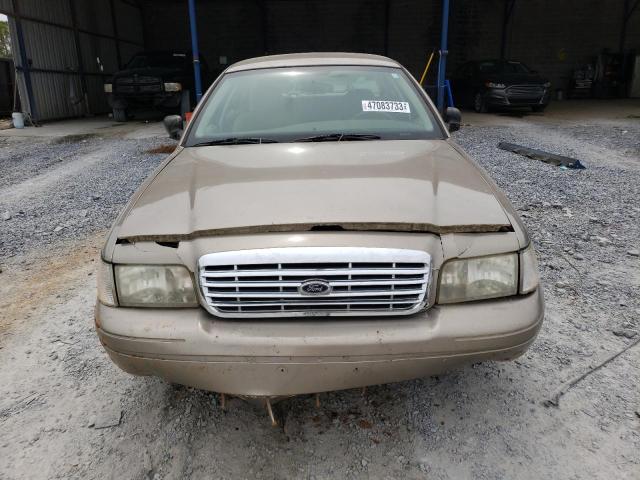 Foto 5 de la subasta – 2004 FORD CROWN VICT con VIN 2FAFP73W04X145244