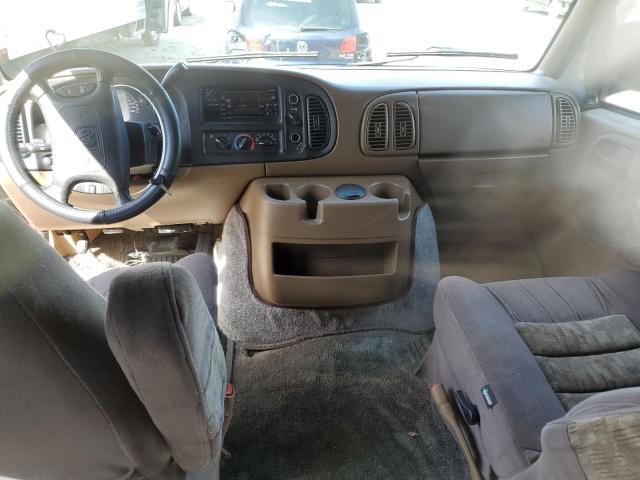 Photo 8 from auction – 2000 DODGE RAM VAN B1 with VIN 2B6HB11YXYK156309