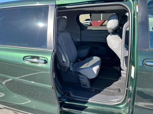 Photo 6 from auction – 2021 TOYOTA SIENNA XLE with VIN 5TDYSKFC8MS034734