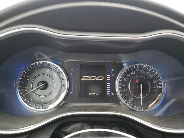 Photo 9 from auction – 2016 CHRYSLER 200 LIMITE with VIN 1C3CCCAB8GN105151