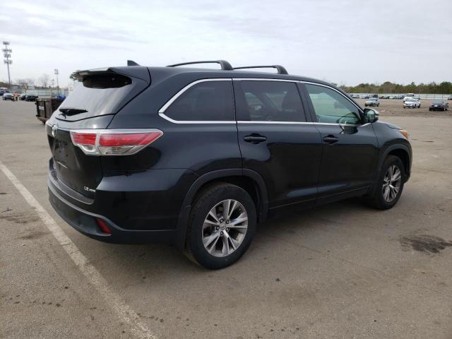 Photo 3 from auction – 2015 TOYOTA HIGHLANDER with VIN 5TDBKRFHXFS075427