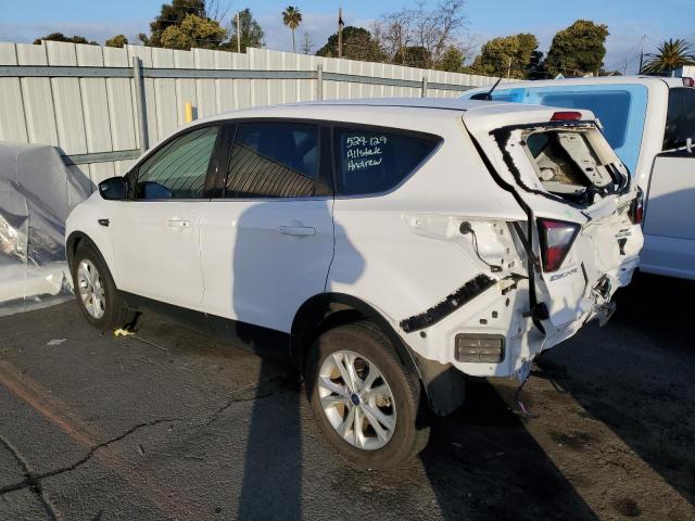 Photo 2 from auction – 2017 FORD ESCAPE SE with VIN 1FMCU9G93HUB89950
