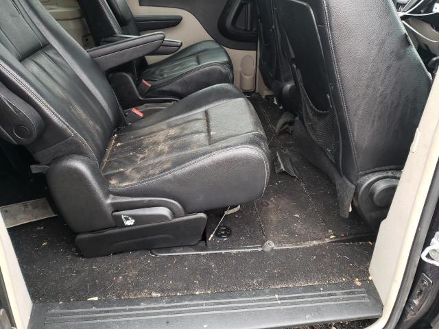 Photo 11 from auction – 2013 CHRYSLER TOWN & COU with VIN 2C4RC1BG8DR751602