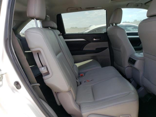 Photo 11 from auction – 2015 TOYOTA HIGHLANDER with VIN 5TDKKRFHXFS103498
