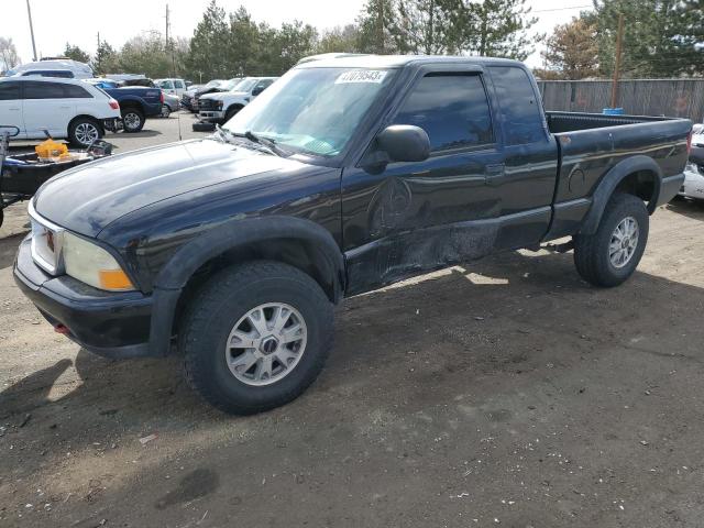 GMC SONOMA 2002 with VIN 1GTCT19W728167090 - Photo from auction