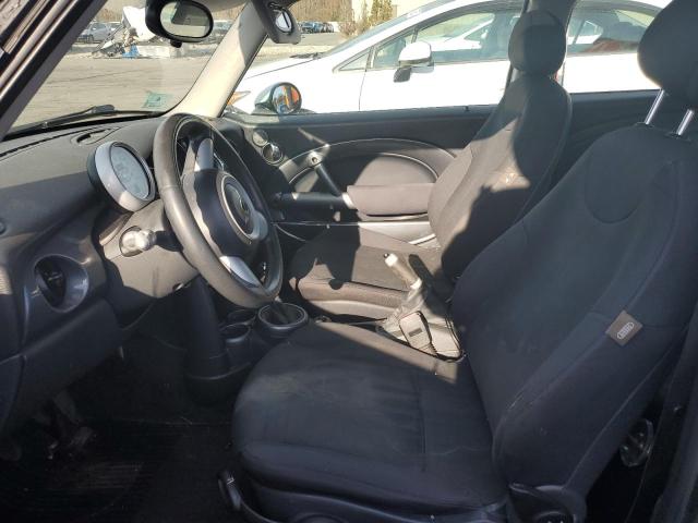 Photo 7 from auction – 2005 MINI COOPER with VIN WMWRC33435TC56928