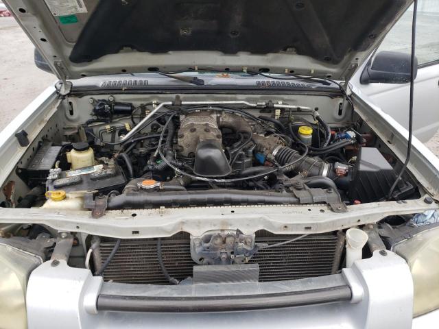 Photo 11 from auction – 2002 NISSAN FRONTIER C with VIN 1N6MD29Y12C367787