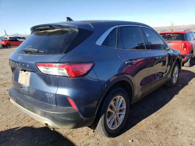 Photo 3 from auction – 2020 FORD ESCAPE SE with VIN 1FMCU9G62LUC54351