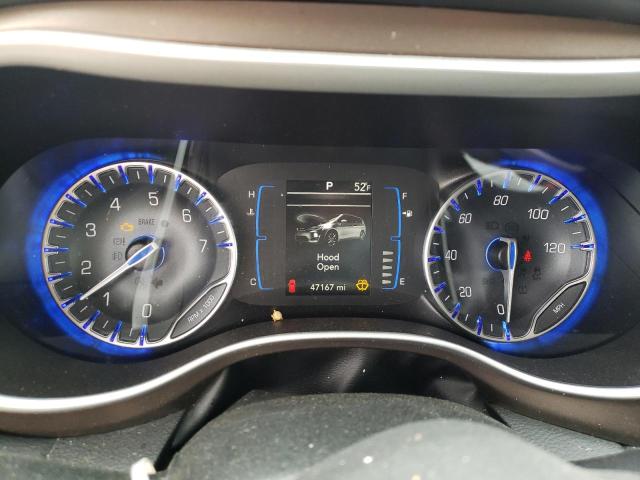 Photo 9 from auction – 2017 CHRYSLER PACIFICA T with VIN 2C4RC1BG7HR781969