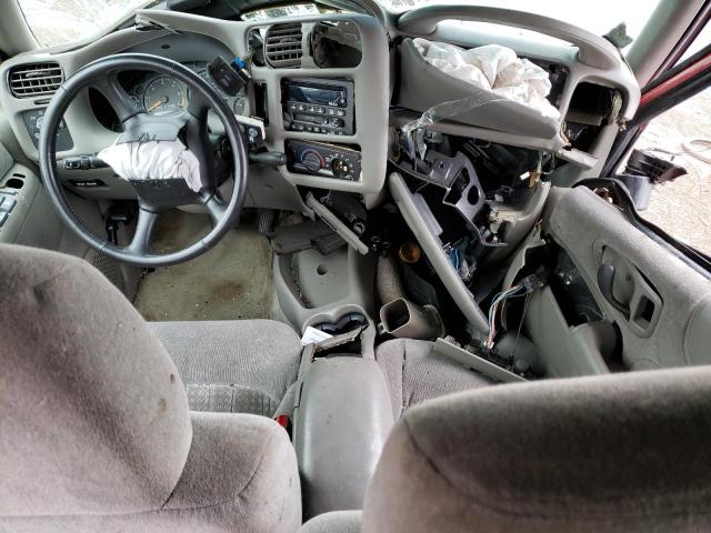 Photo 8 from auction – 2002 CHEVROLET BLAZER with VIN 1GNDT13W72K191476