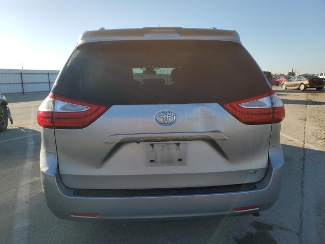 Photo 6 from auction – 2018 TOYOTA SIENNA LE with VIN 5TDKZ3DC3JS964143