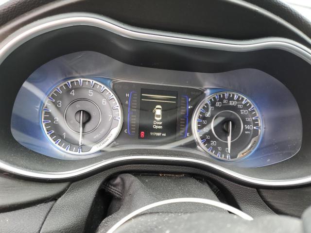 Photo 9 from auction – 2015 CHRYSLER 200 LIMITE with VIN 1C3CCCAB5FN535041
