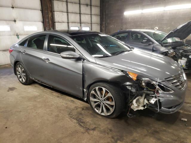 Photo 4 from auction – 2013 HYUNDAI SONATA SE with VIN 5NPEC4AB0DH645812