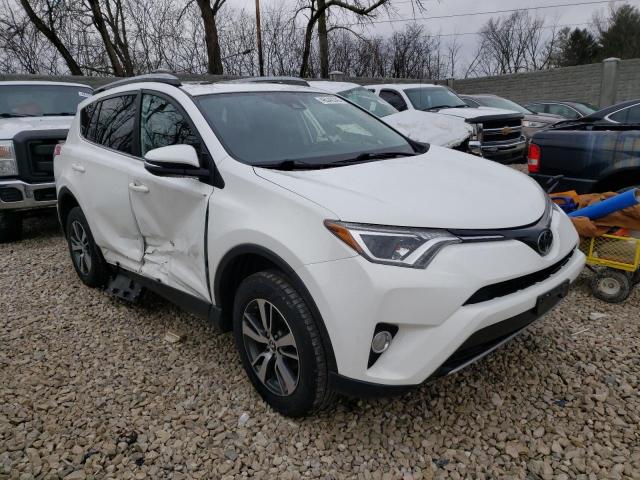 Photo 4 from auction – 2018 TOYOTA RAV 4 with VIN JTMWFREV0JJ174535