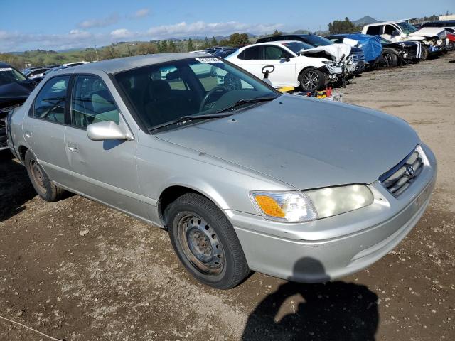 Photo 4 from auction – 2001 TOYOTA CAMRY CE with VIN 4T1BG22K71U067697