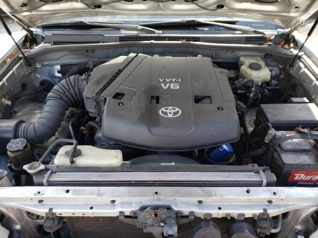Photo 12 from auction – 2004 TOYOTA 4RUNNER SR with VIN JTEZU14R140035013