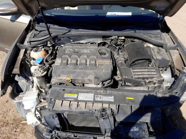 Photo 11 from auction – 2015 VOLKSWAGEN PASSAT SE with VIN 1VWBV7A33FC067191
