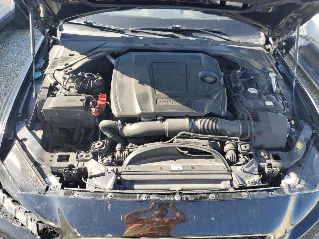 Photo 11 from auction – 2018 JAGUAR XE with VIN SAJAR4FX3JCP23221