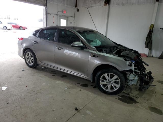 Photo 4 from auction – 2017 KIA OPTIMA LX with VIN 5XXGT4L39HG165591