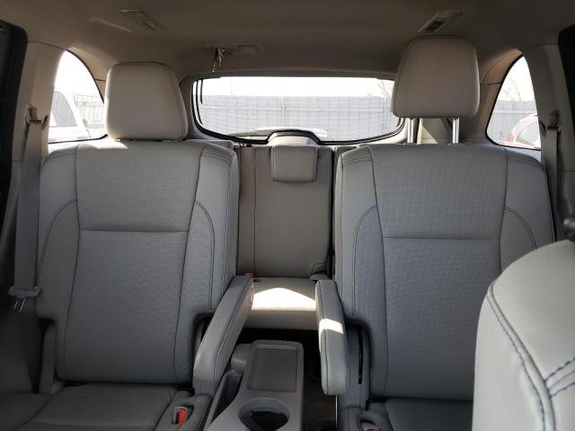 Photo 10 from auction – 2017 TOYOTA HIGHLANDER with VIN 5TDDZRFH0HS447316