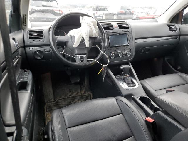 Photo 8 from auction – 2010 VOLKSWAGEN JETTA WOLF with VIN 3VWRJ7AJ8AM038026