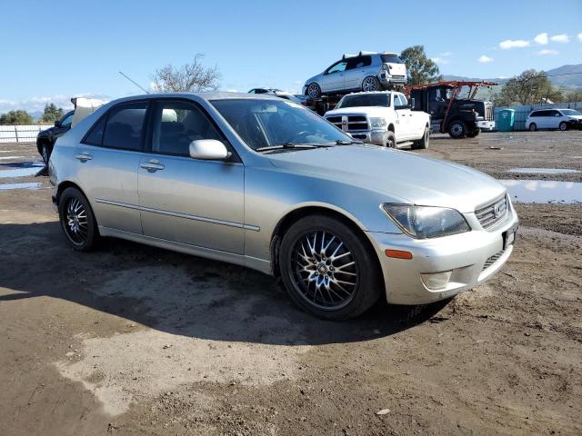 Photo 4 from auction – 2001 LEXUS IS 300 with VIN JTHBD182110013087