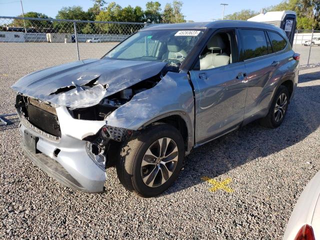 TOYOTA HIGHLANDER 2020 with VIN 5TDGZRAHXLS008976 - Photo from auction