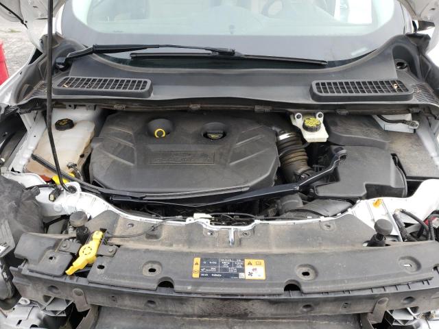 Photo 12 from auction – 2015 FORD ESCAPE SE with VIN 1FMCU9G92FUB46231