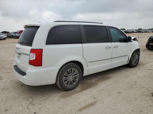 Photo 3 from auction – 2014 CHRYSLER TOWN & COU with VIN 2C4RC1CG3ER280085