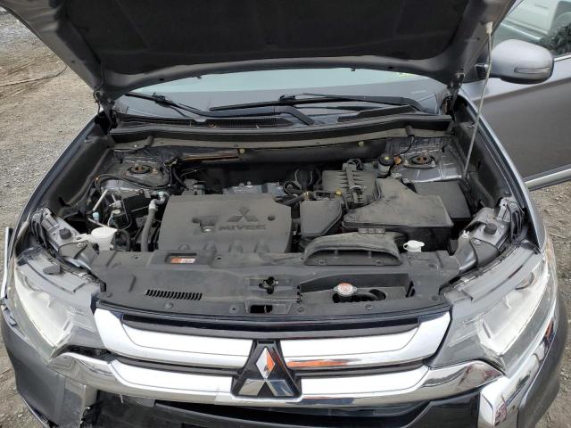 Photo 12 from auction – 2017 MITSUBISHI OUTLANDER with VIN JA4AZ3A37HZ023989