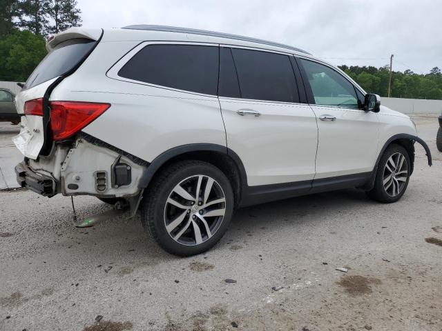 Photo 3 from auction – 2018 HONDA PILOT TOUR with VIN 5FNYF5H97JB019388