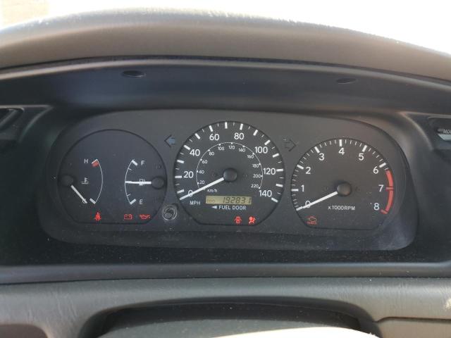 Photo 9 from auction – 2000 TOYOTA CAMRY with VIN 4T1BG22K5YU662574