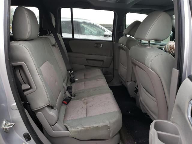 Photo 11 from auction – 2015 HONDA PILOT SE with VIN 5FNYF3H32FB021931