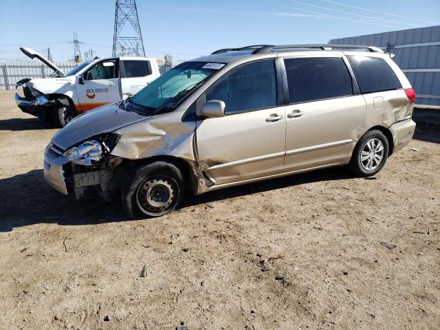 TOYOTA SIENNA XLE 2004 with VIN 5TDZA22C54S087582 - Photo from auction