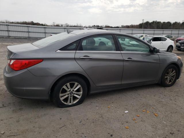 Photo 3 from auction – 2013 HYUNDAI SONATA GLS with VIN 5NPEB4AC2DH545416