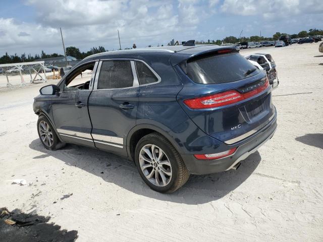 Photo 2 from auction – 2016 LINCOLN MKC SELECT with VIN 5LMCJ2C90GUJ23440