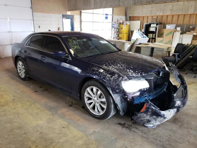 Photo 4 from auction – 2016 CHRYSLER 300 LIMITE with VIN 2C3CCARG5GH170701