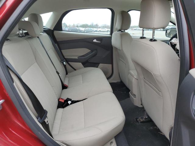 Zdjęcie 10 z aukcji – 2017 FORD FOCUS SE z VIN 1FADP3K26HL202354