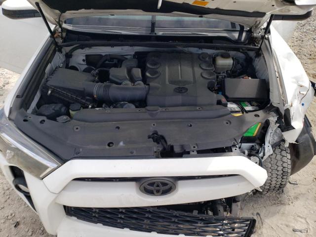 Photo 12 from auction – 2015 TOYOTA 4RUNNER SR with VIN JTEZU5JR7F5107494