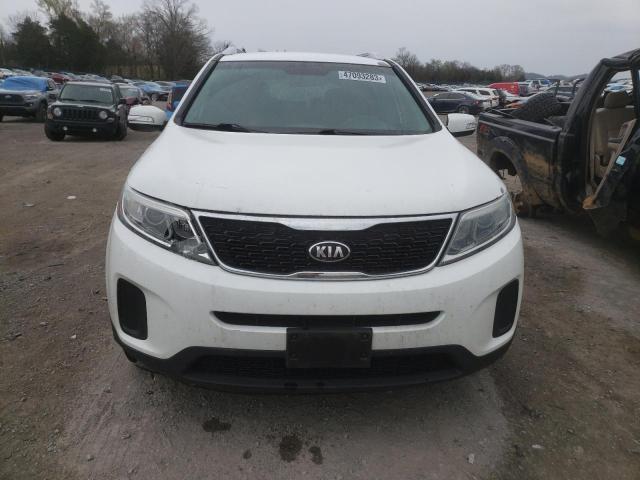 Photo 5 from auction – 2015 KIA SORENTO LX with VIN 5XYKTDA75FG644955