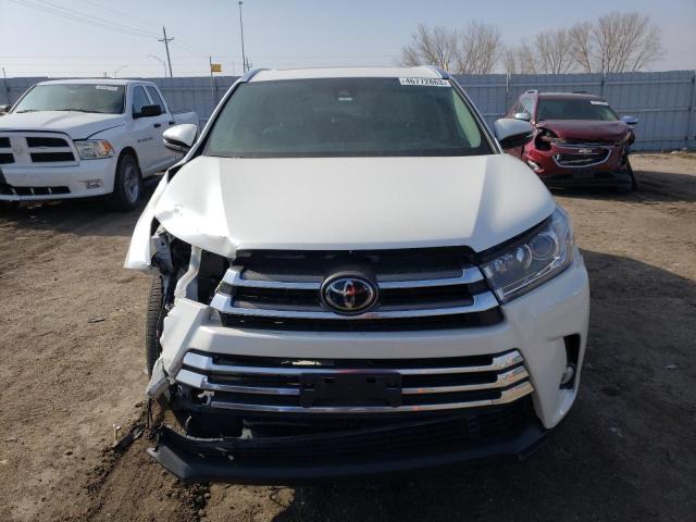 Photo 5 from auction – 2017 TOYOTA HIGHLANDER with VIN 5TDDZRFH0HS447316