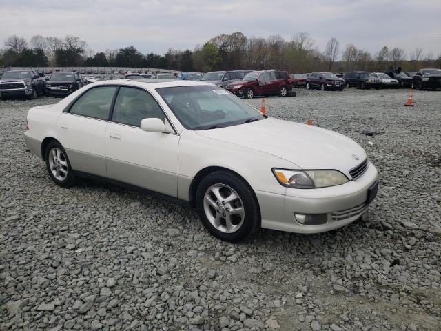 Photo 4 from auction – 2000 LEXUS ES 300 with VIN JT8BF28G9Y5083638
