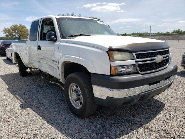 Photo 4 from auction – 2006 CHEVROLET SILVERADO with VIN 1GCHK29U56E262834