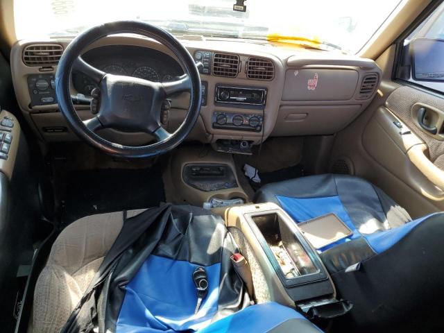 Photo 8 from auction – 2000 CHEVROLET BLAZER with VIN 1GNDT13W8Y2228530