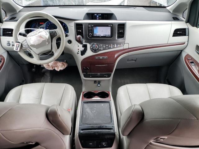 Photo 8 from auction – 2013 TOYOTA SIENNA XLE with VIN 5TDYK3DC4DS334439