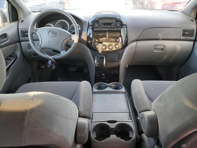 Photo 8 from auction – 2004 TOYOTA SIENNA CE with VIN 5TDZA23C54S060025