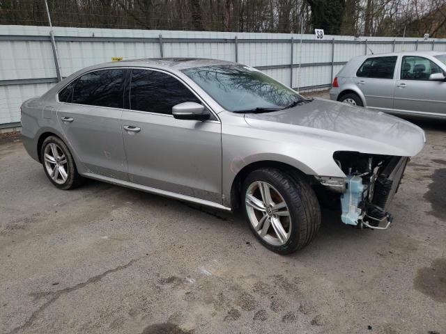 Photo 4 from auction – 2014 VOLKSWAGEN PASSAT SE with VIN 1VWBS7A31EC095241