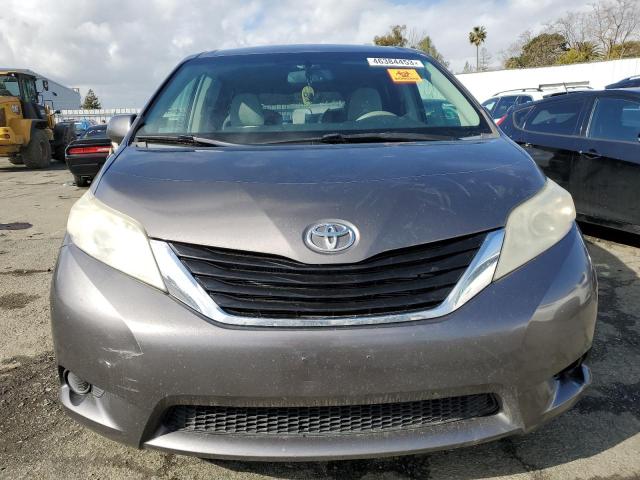 Photo 5 from auction – 2011 TOYOTA SIENNA LE with VIN 5TDKK3DC1BS160851