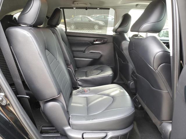 Photo 11 from auction – 2022 TOYOTA HIGHLANDER with VIN 5TDGZRBH1NS172151