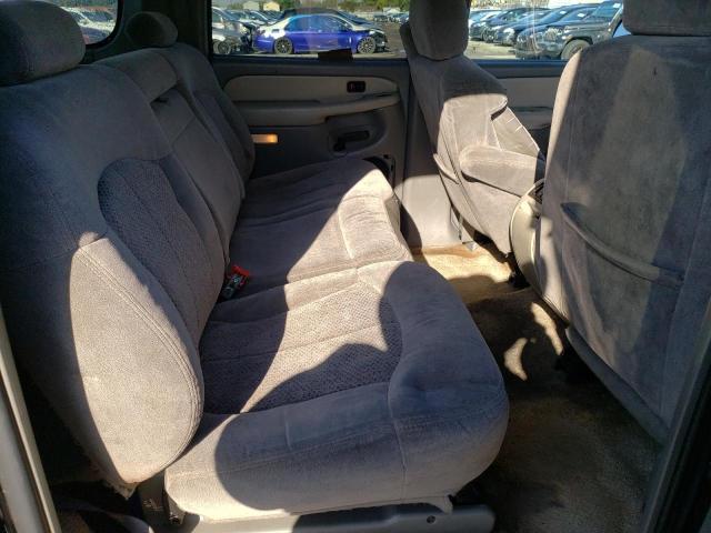 Photo 11 from auction – 2001 CHEVROLET SUBURBAN K with VIN 3GNFK16TX1G203025